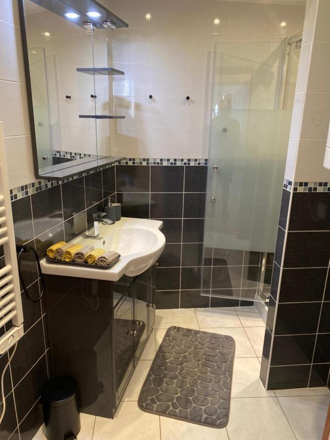 Le Gonzague, Appartement Hyper-Centre Tout Confort. Charleville-Mézières Екстериор снимка